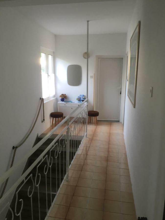 Guesthouse Antonija Veli Losinj Bagian luar foto